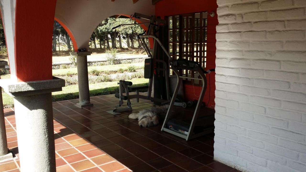 Hosteria San Carlos ตาบาเบลา ภายนอก รูปภาพ
